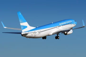 Cómo aprovechar Cuota Simple para viajar en avión por la Argentina