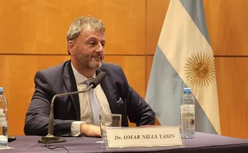 Javier Milei echó al secretario de Trabajo Omar Yasin