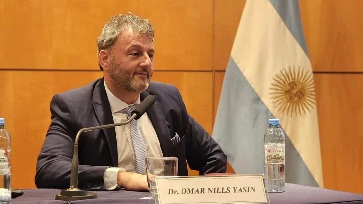 Javier Milei echó al secretario de Trabajo Omar Yasin