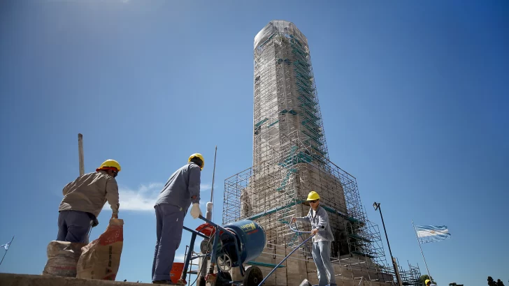 Paralizan reformas en el Monumento a la Bandera