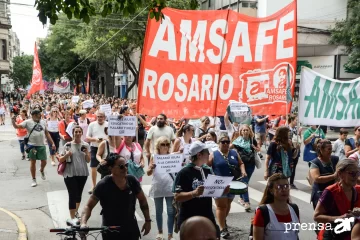 Paro nacional docente en primarias, secundarias y la UNR