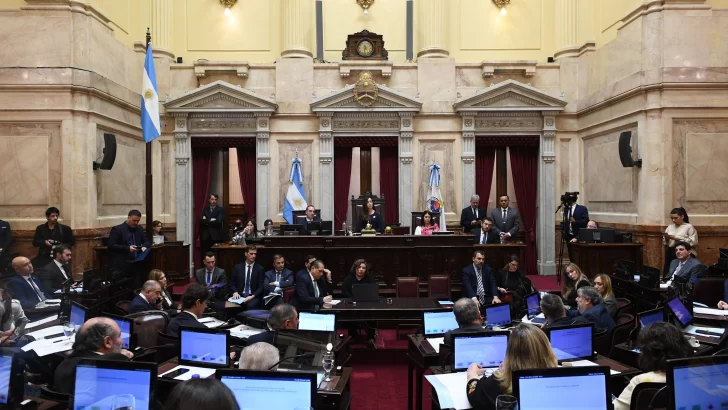 Los senadores se aumentaron el sueldo a $4,5 millones