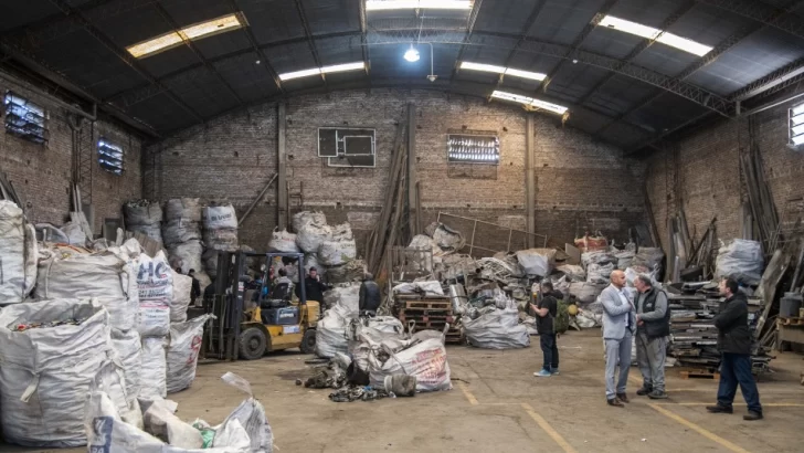 Chatarrerías: operativo conjunto entre municipio y provincia terminó con dos demorados