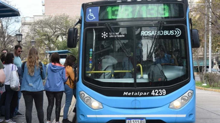 Transporte: la Municipalidad de Rosario avanza en la compra de 60 colectivos