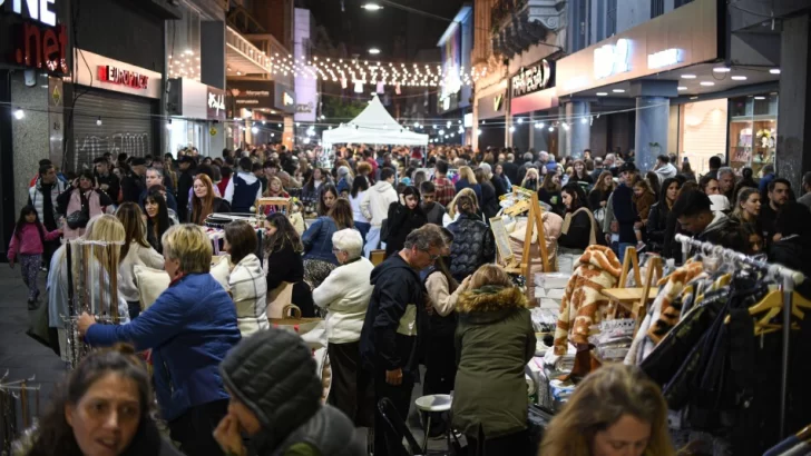 Este sábado Rosario disfrutará de una nueva Noche de Peatonales