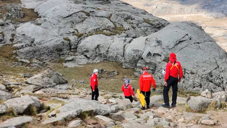 Vuelven a la ciudad los alumnos intoxicados y rescatados del cerro Champaquí