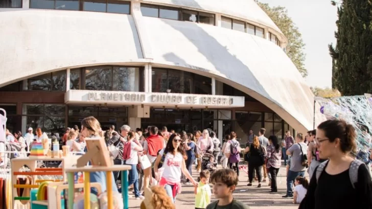 Llega “Navidad bajo las estrellas” con una feria de emprendedores en el Complejo Astronómico