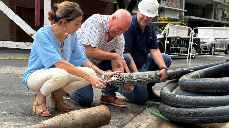 Necesario: la Provincia inicia obras para mejorar las redes de agua potable en Rosario y Santa Fe