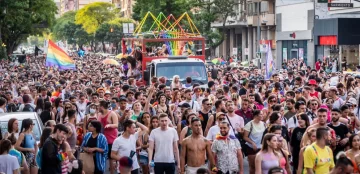 Partidos y sindicatos se suman a la marcha antifascista en defensa de los derechos de las minorías sexuales