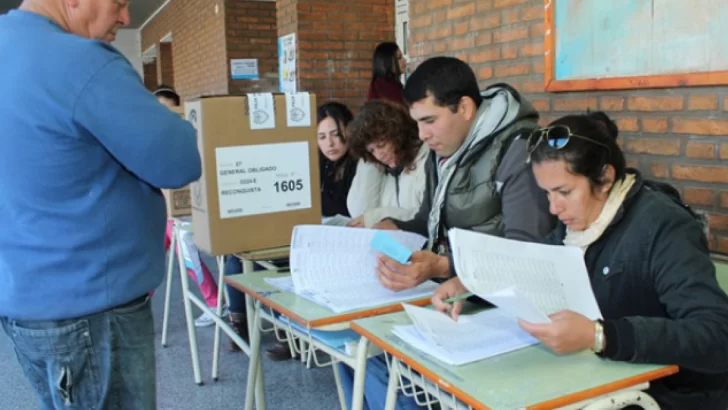 El lunes habrá clases normalmente en las escuelas donde el domingo se vota