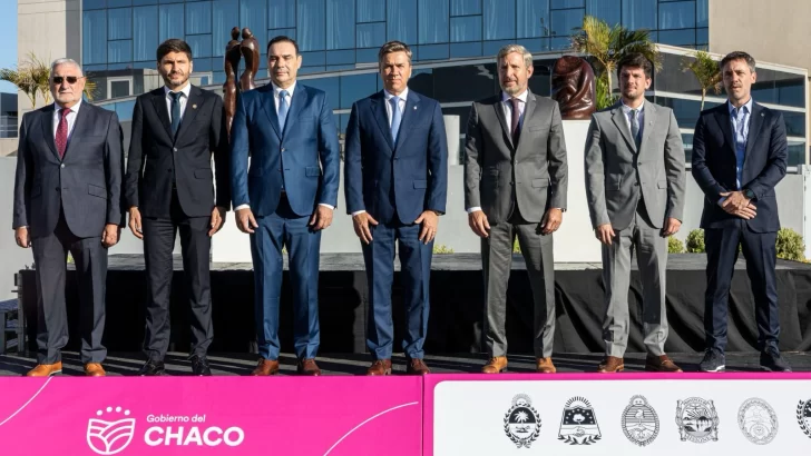 Pullaro se reunió con sus pares del Litoral y reclamaron a Nación por la Hidrovía