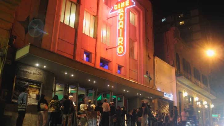 El cine público El Cairo celebra los 80 años de su primera función