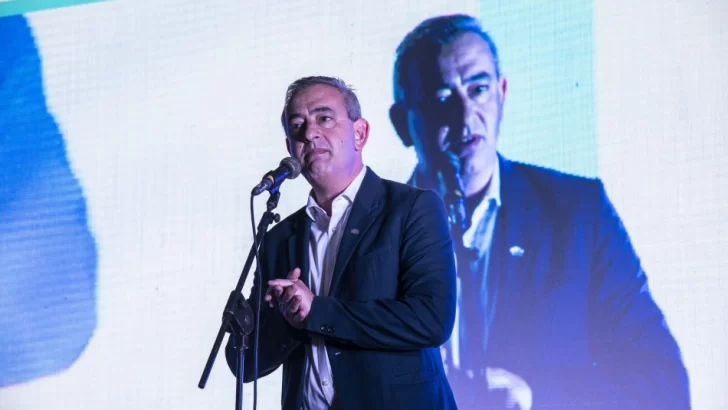 “Nunca nos vamos a retirar de la prestación del servicio de salud pública”, afirmó Javkin