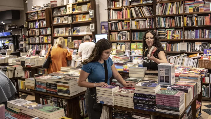 Se viene la 24° Feria de Librerías de Viejo de Rosario con actividades sobre El Eternauta