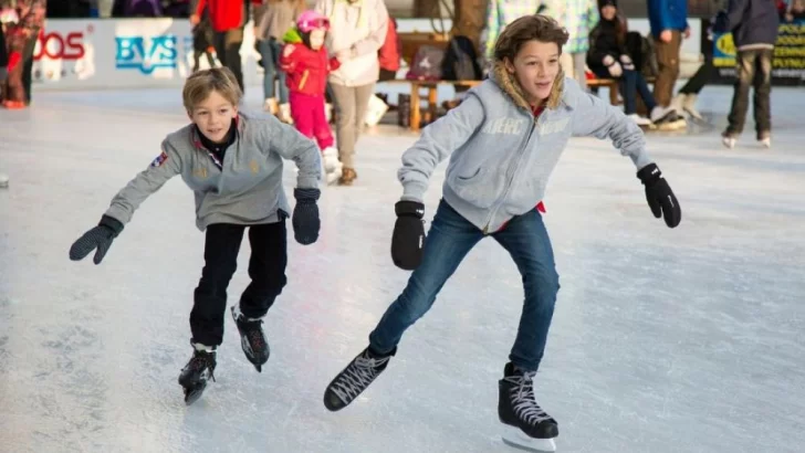 Tras 16 años de espera, vuelve a Rosario una pista de patinaje sobre hielo