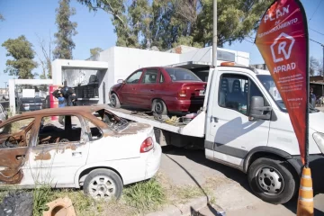 Retiraron todos los vehículos en desuso de las comisarías de Rosario