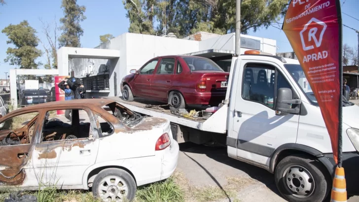Retiraron todos los vehículos en desuso de las comisarías de Rosario