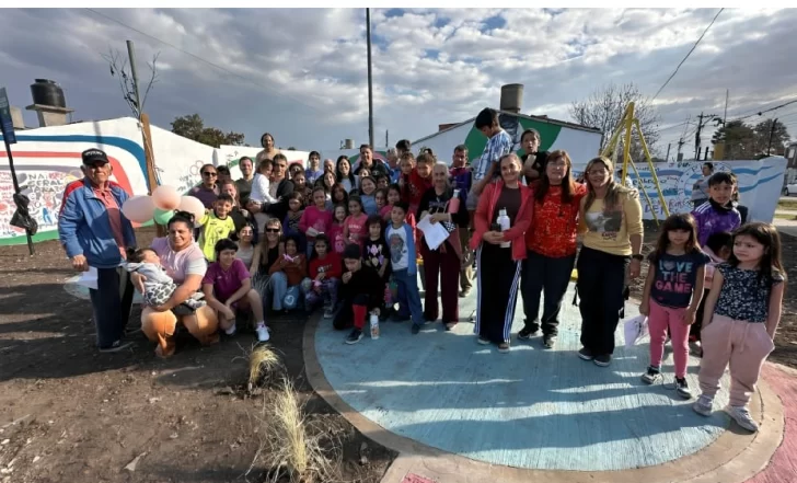 Inauguraron una plaza de bolsillo en un terreno donde funcionaba un búnker de drogas