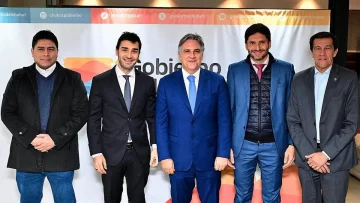 Pullaro y otros cuatro gobernadores lanzaron un frente con vistas a las elecciones de octubre