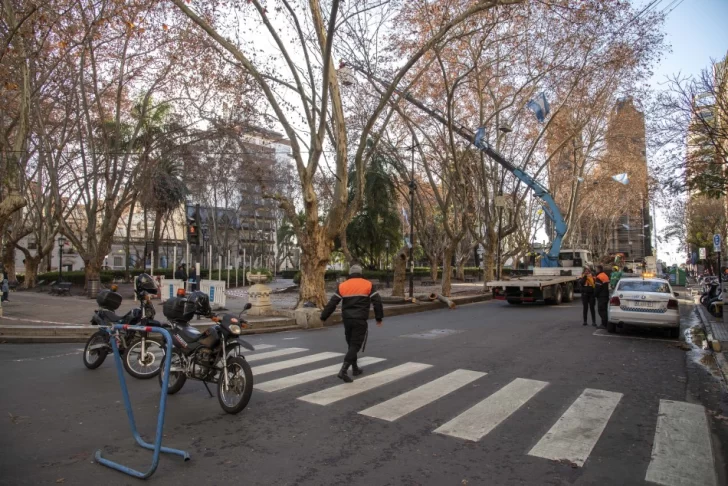 Anuncian corte total de calzada en Buenos Aires al 700 y desvíos de colectivos