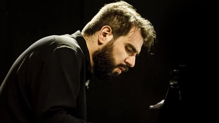 La Sinfónica de Rosario cierra el ciclo “Resonancias Sinfónicas” junto al pianista italiano Mario Montore