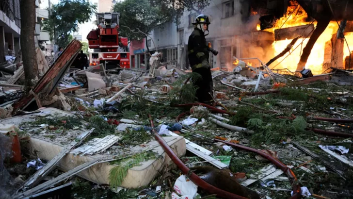 A 12 años: Rosario recordó a las 22 víctimas de la explosión de Salta 2141