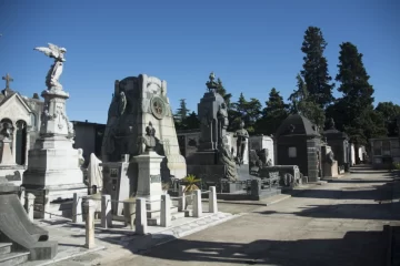 Sábado de visita guiada al Cementerio La Piedad para descubrir sus secretos