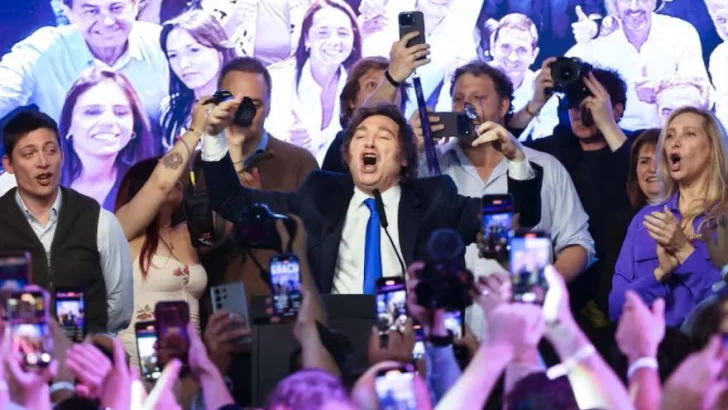 Triunfo de La Libertad Avanza en casi todo el país con más del 40% de los votos