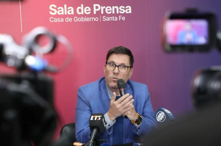El gobierno provincial aseguró que se va a reconocer el “descalce” salarial