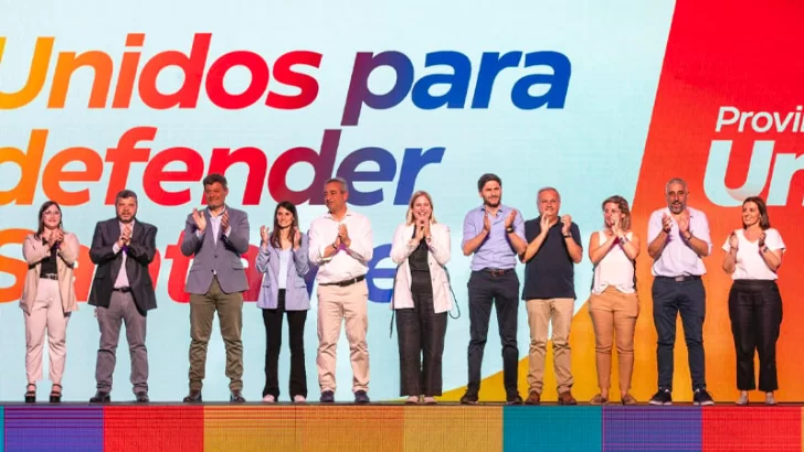 Gisela Scaglia cerró su campaña en Rosario con el apoyo de Maximiliano Pullaro y de todo Unidos