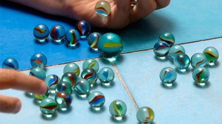 Ciudadano Ilustre: el Senado reconocerá al fundador de la fábrica de bolitas “Tinka”