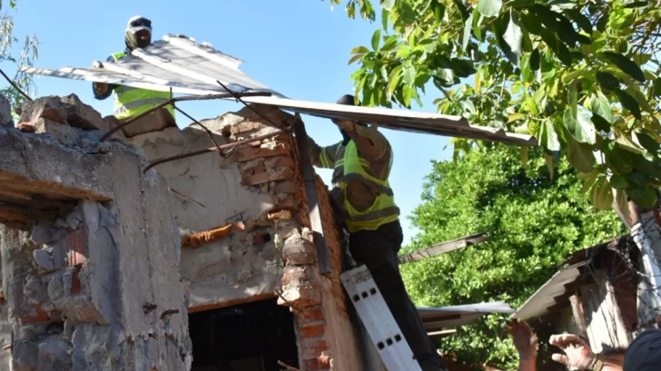 Rosario: derribaron un búnker de venta de droga en barrio Tablada y ya son 56 en la ciudad Rosario: derribaron un búnker de venta de droga en barrio Tablada y ya son 56 en la ciudad