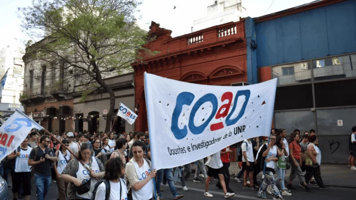 Se vienen tres días de paro de los docentes de la UNR