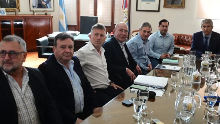 La Provincia confirmó una compensación salarial para los trabajadores públicos