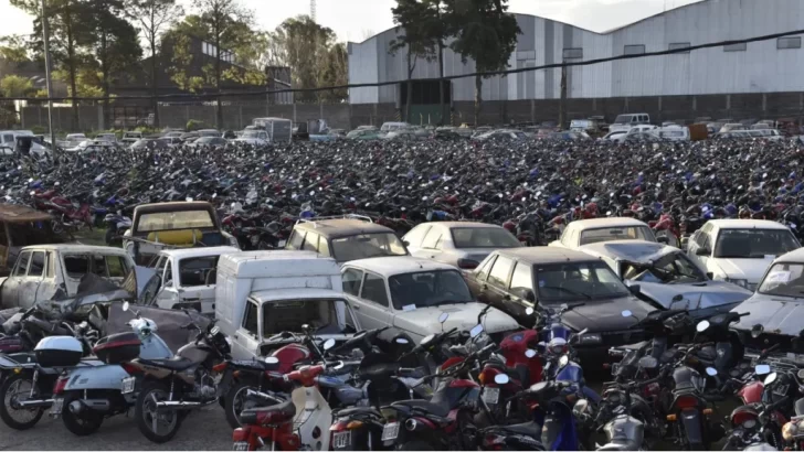 Compactación no: el Municipio busca reutilizar vehículos del corralón Compactación no: el Municipio busca reutilizar vehículos del corralón