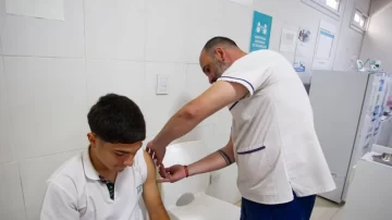Santa Fe suma a los adolescentes entre 15 y 17 años al plan de vacunación