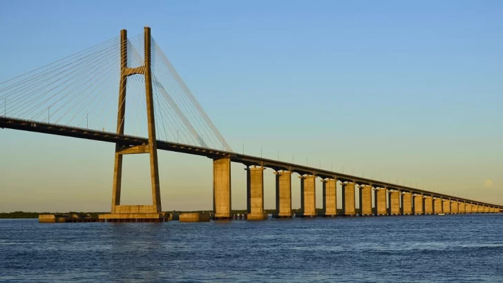 El Gobierno Nacional adjudicó la concesión del puente Rosario–Victoria