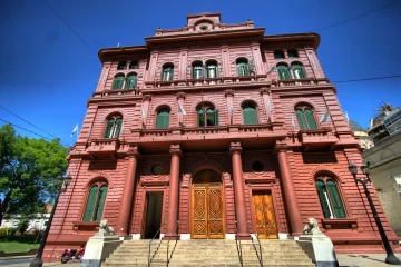 Día del Trabajador Municipal y de la Inmaculada Concepción: cómo funcionan los servicios municipales