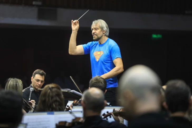El Senado santafesino reconocerá al director de la Orquesta Sinfónica Provincial