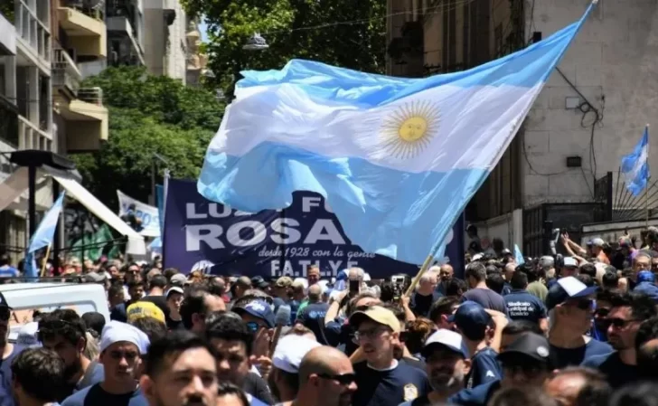 Rosario se moviliza contra la reforma laboral del gobierno nacional Rosario se moviliza contra la reforma laboral del gobierno nacional
