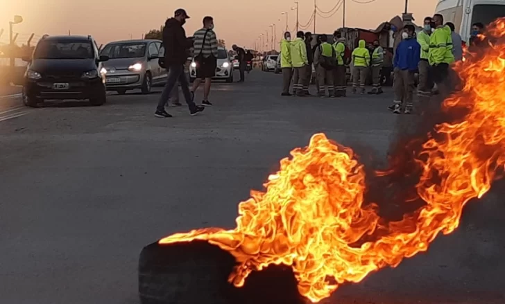 Concejales libertarios proponen que Rosario se sume a la ley antipiquetes Concejales libertarios proponen que Rosario se sume a la ley antipiquetes