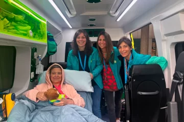 La Ambulancia del Deseo llegó a Rosario para cumplir el último sueño de pacientes terminales La Ambulancia del Deseo llegó a Rosario para cumplir el último sueño de pacientes terminales
